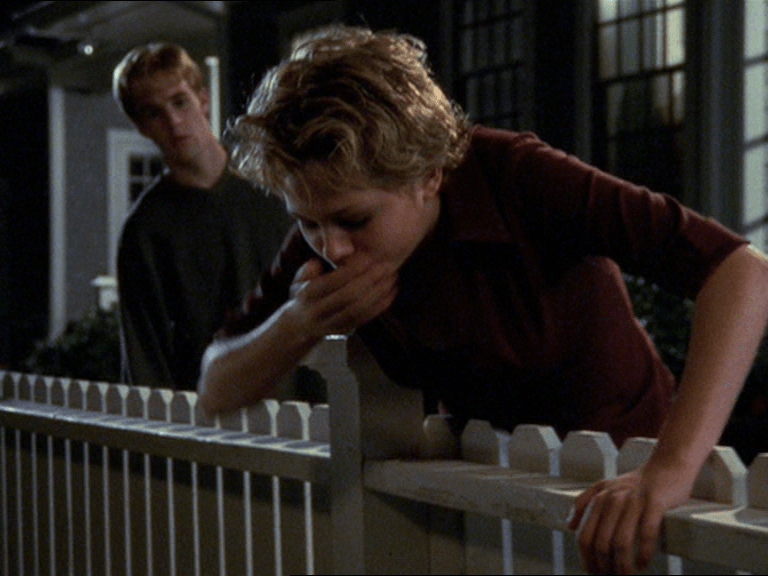 2×08 The Reluctant&nbsp;Hero