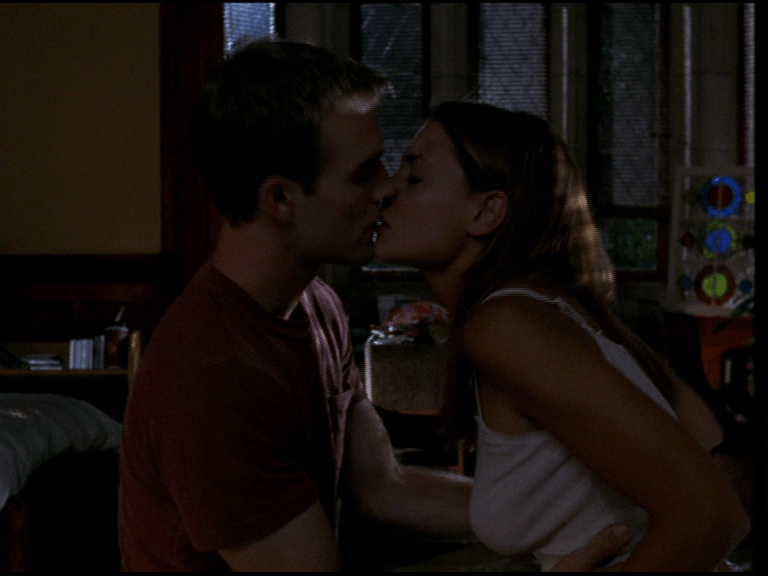 6×01 The Kids Are&nbsp;Alright