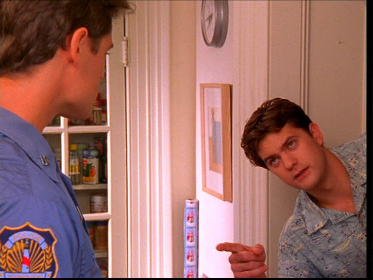 vlcsnap-2017-11-25-02h54m38s499