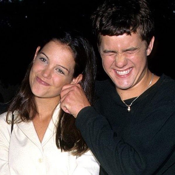 Cuando Joshua Jackson le limpió el labio a Katie Holmes en una&nbsp;entrevista